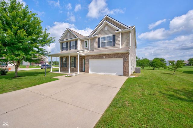 2148 Creekstone Drive, Columbus, IN 47201