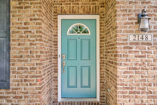 2148 Creekstone Drive, Columbus, IN 47201