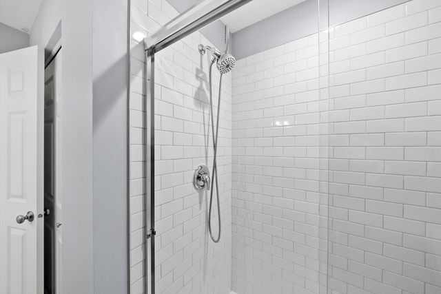 4177 Irving Road, Aurora, IL 60504