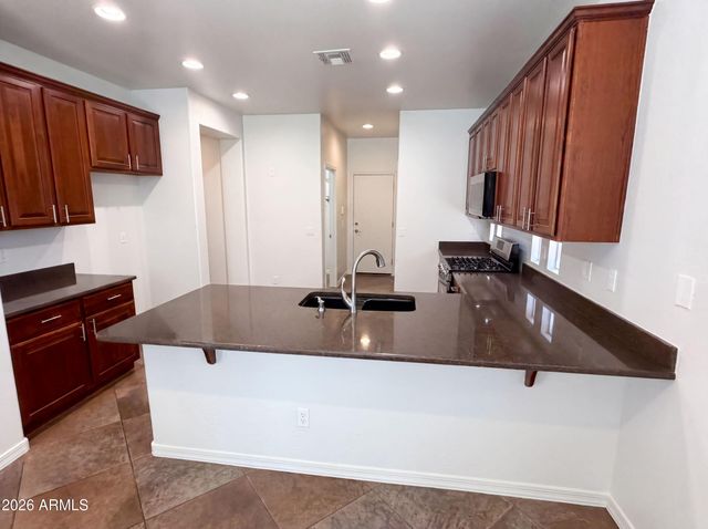 10964 N 161ST Avenue, Surprise, AZ 85379