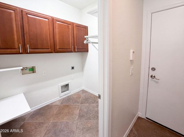 10964 N 161ST Avenue, Surprise, AZ 85379