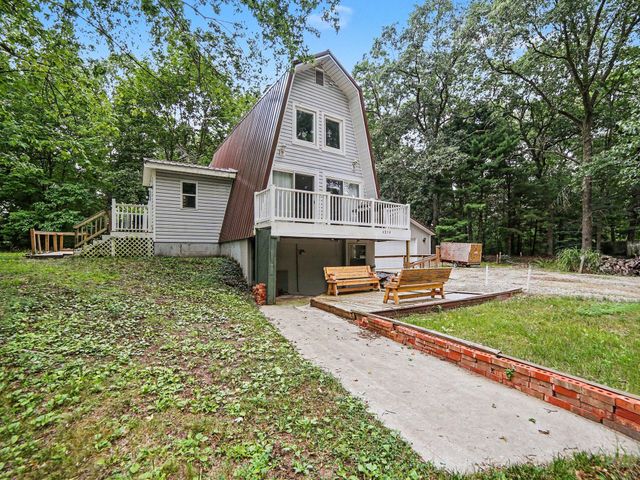6859 Clover Road, Twin Lake, MI 49457