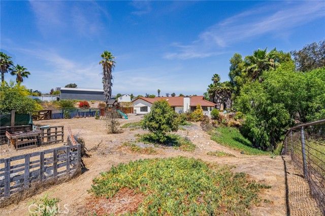 18085 Golden Leaf Lane, Woodcrest, CA 92504