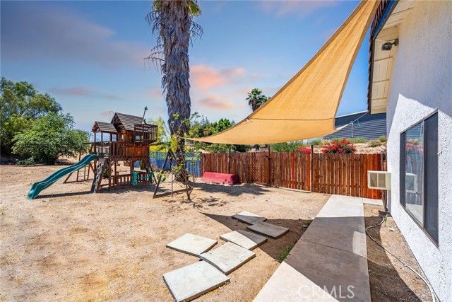 18085 Golden Leaf Lane, Woodcrest, CA 92504