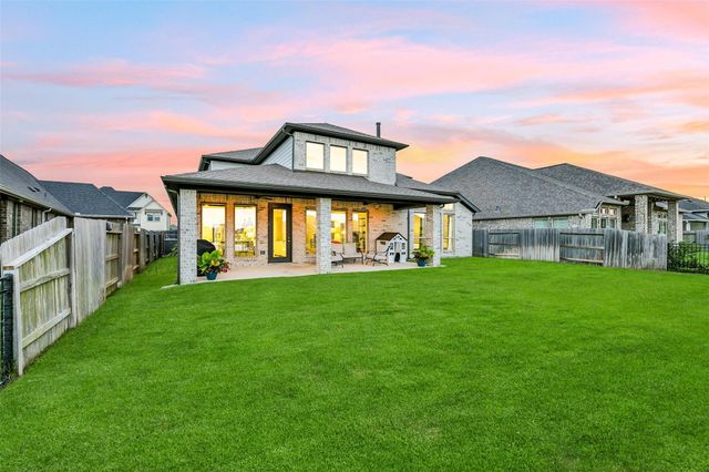 20602 Grazing Foal Lane, Tomball, TX 77377