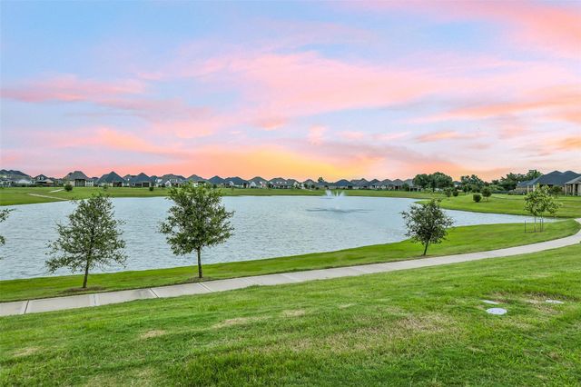 20602 Grazing Foal Lane, Tomball, TX 77377