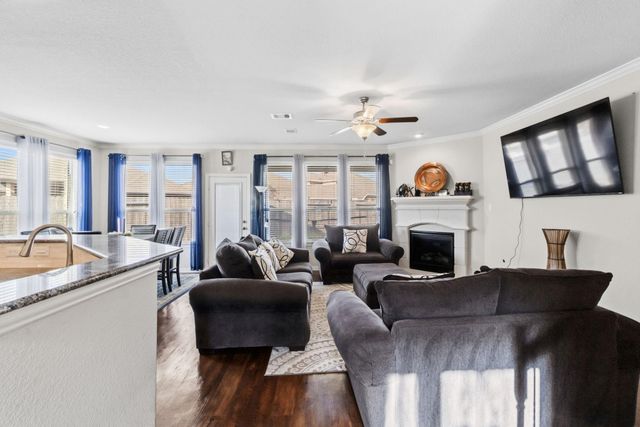 4435 Bearberry Avenue, Baytown, TX 77521