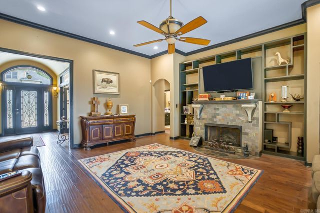 147 Oneida Way, Maumelle, AR 72113