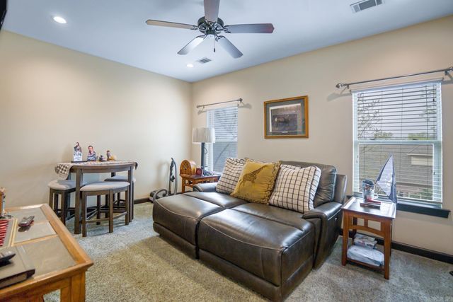 147 Oneida Way, Maumelle, AR 72113