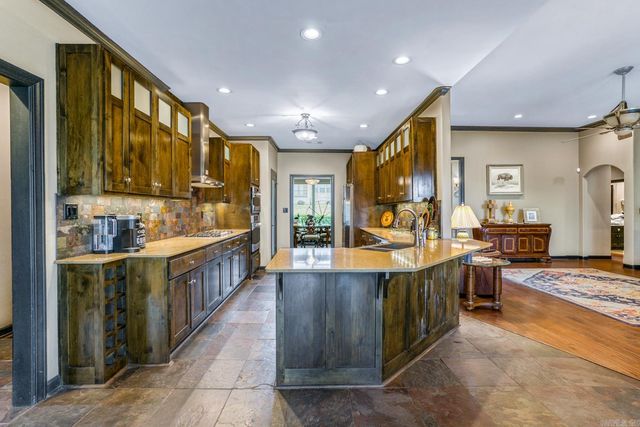 147 Oneida Way, Maumelle, AR 72113