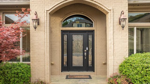 147 Oneida Way, Maumelle, AR 72113