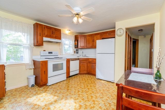 147 Glenellen Rd, Boston, MA 02132