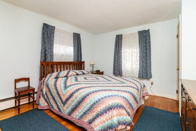 147 Glenellen Rd, Boston, MA 02132