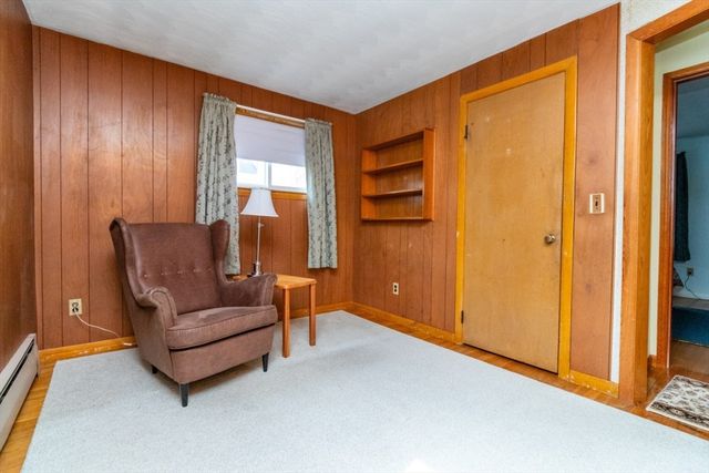 147 Glenellen Rd, Boston, MA 02132