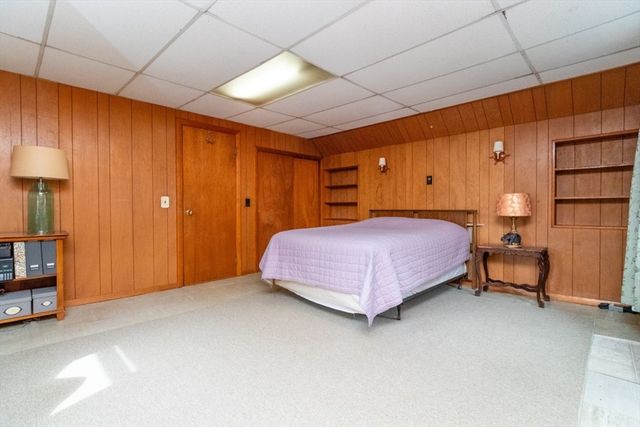 147 Glenellen Rd, Boston, MA 02132