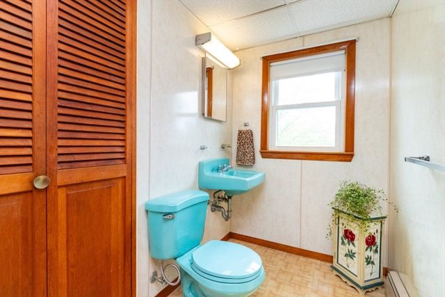 147 Glenellen Rd, Boston, MA 02132