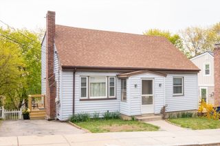 147 Glenellen Rd, Boston, MA 02132