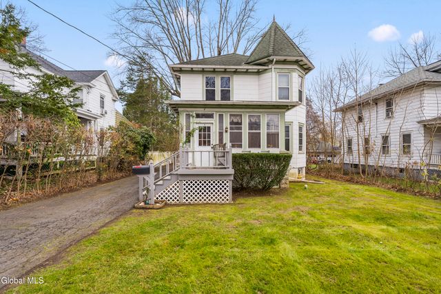 4 Morgan Terrace, Castleton-on-hudson, NY 12033