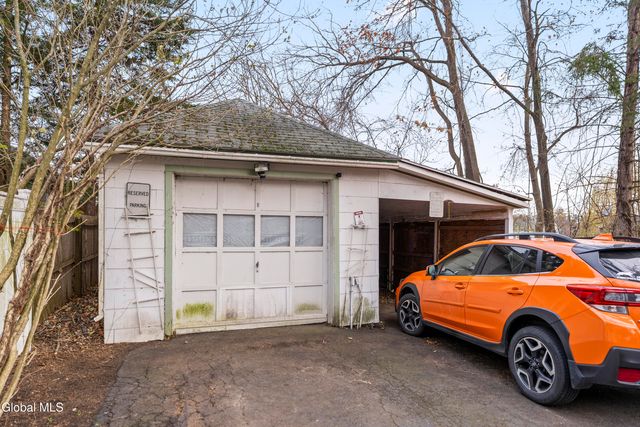 4 Morgan Terrace, Castleton-on-hudson, NY 12033