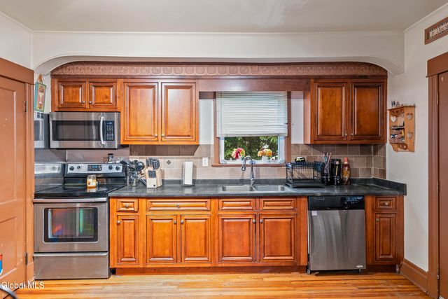 4 Morgan Terrace, Castleton-on-hudson, NY 12033