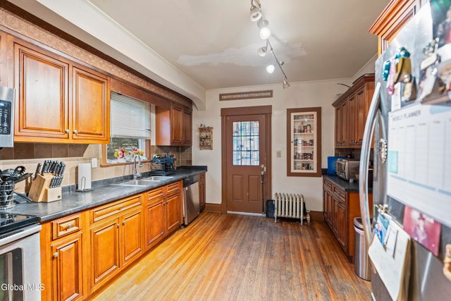 4 Morgan Terrace, Castleton-on-hudson, NY 12033