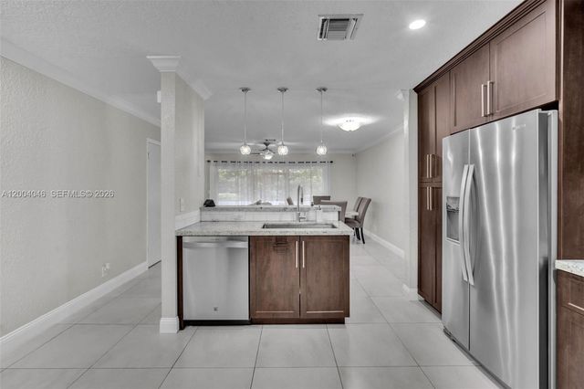 10112 Royal Palm Blvd 103-1, Coral Springs, FL 33065