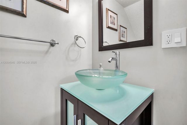 10112 Royal Palm Blvd 103-1, Coral Springs, FL 33065