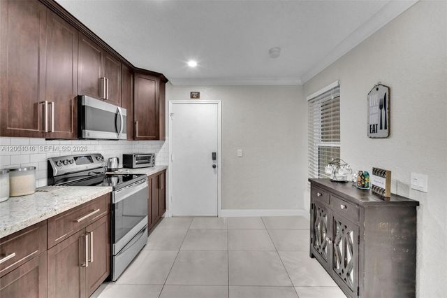 10112 Royal Palm Blvd 103-1, Coral Springs, FL 33065