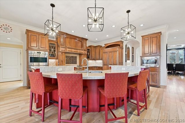 10703 S Forest Avenue, Jenks, OK 74037