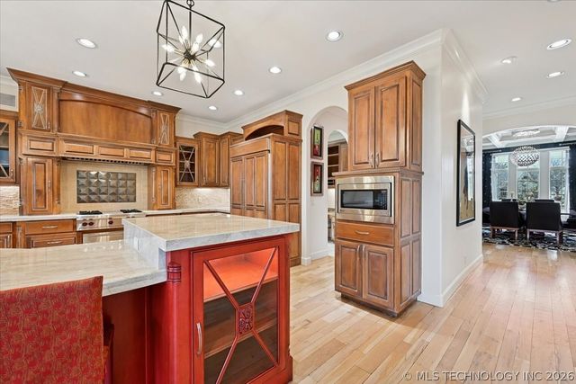 10703 S Forest Avenue, Jenks, OK 74037