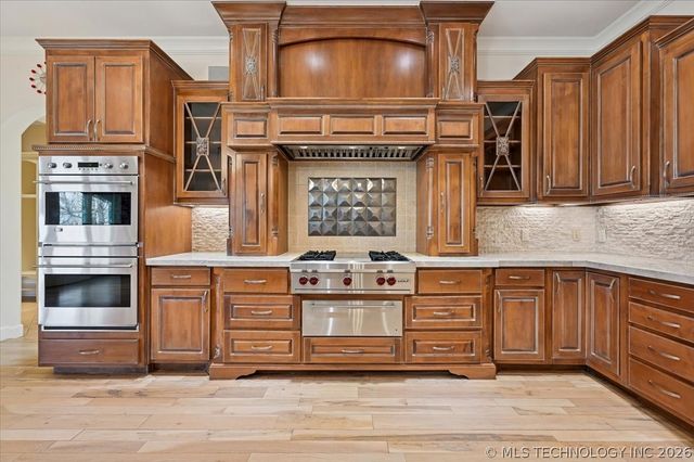 10703 S Forest Avenue, Jenks, OK 74037