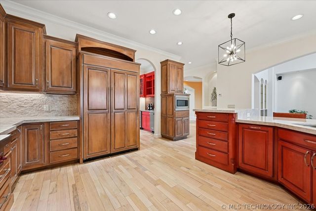 10703 S Forest Avenue, Jenks, OK 74037