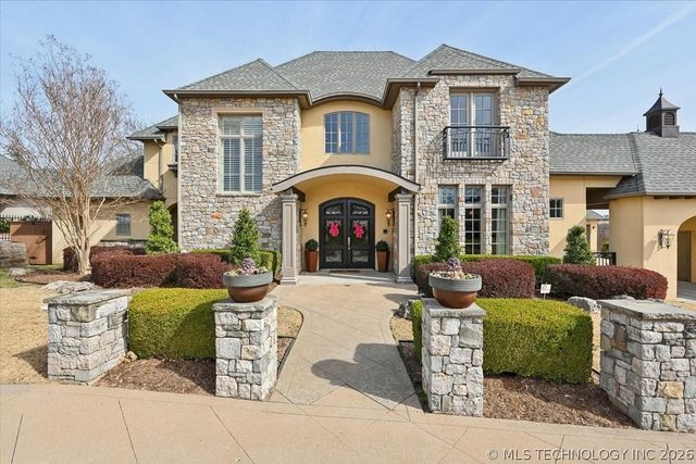 10703 S Forest Avenue, Jenks, OK 74037