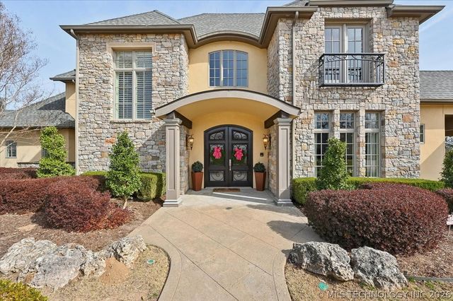 10703 S Forest Avenue, Jenks, OK 74037