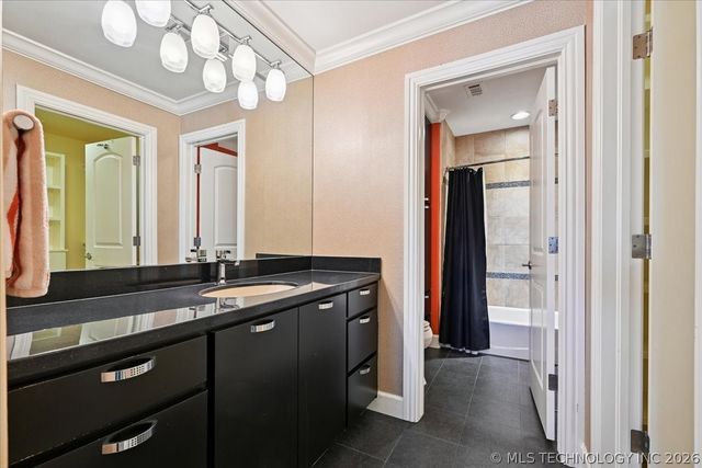 10703 S Forest Avenue, Jenks, OK 74037