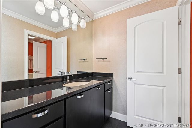 10703 S Forest Avenue, Jenks, OK 74037