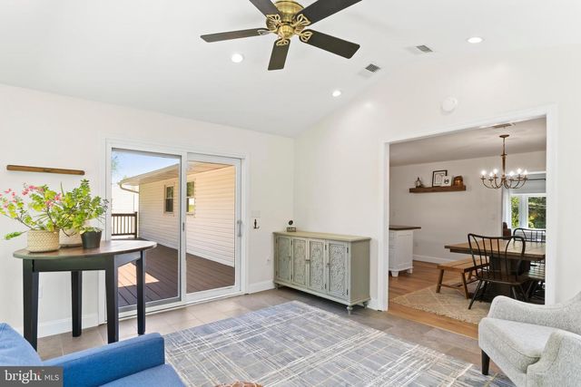 5242 TERRACE RD, Mechanicsburg, PA 17050