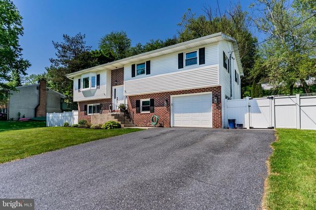 5242 TERRACE RD, Mechanicsburg, PA 17050