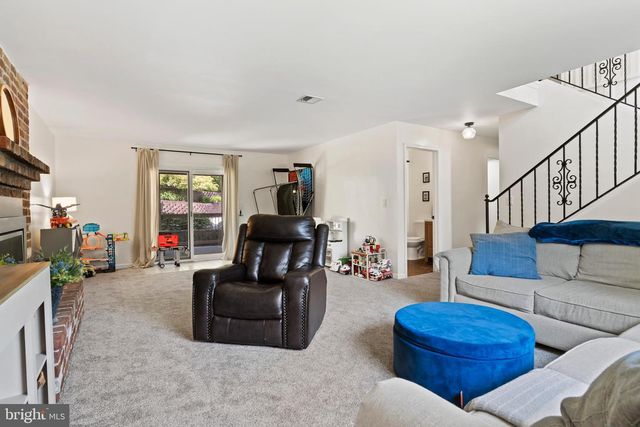 5242 TERRACE RD, Mechanicsburg, PA 17050