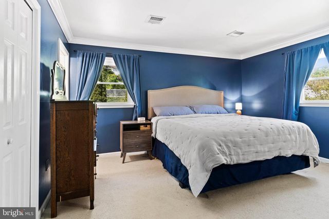 5242 TERRACE RD, Mechanicsburg, PA 17050