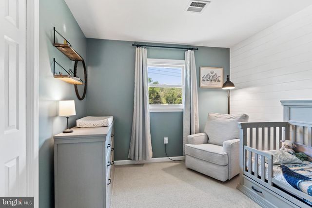 5242 TERRACE RD, Mechanicsburg, PA 17050