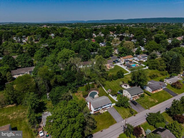 5242 TERRACE RD, Mechanicsburg, PA 17050
