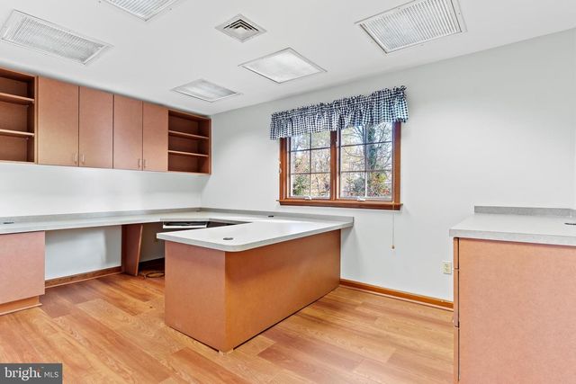 255 HICKORY RD, Carlisle, PA 17015