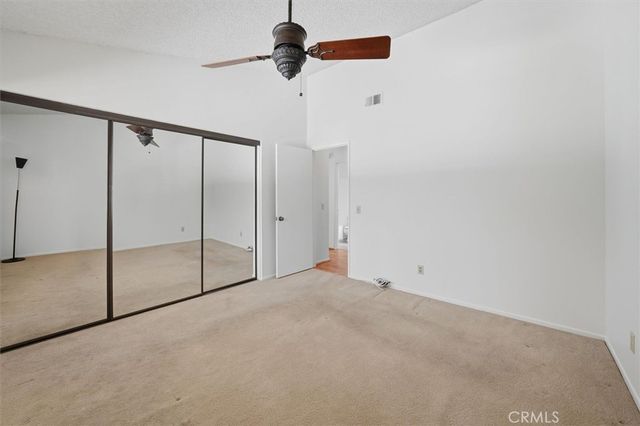 26389 Rainbow Glen Drive, Newhall, CA 91321