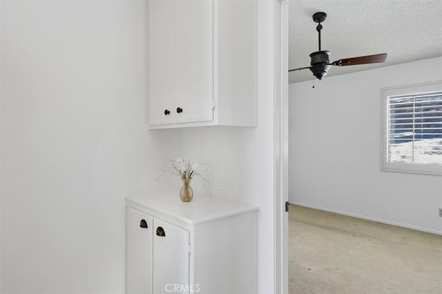 26389 Rainbow Glen Drive, Newhall, CA 91321