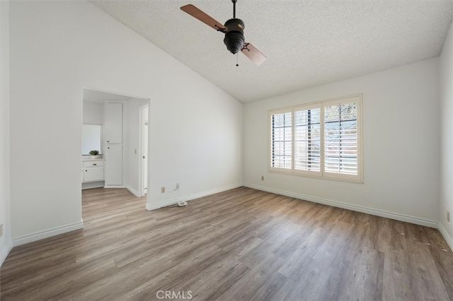 26389 Rainbow Glen Drive, Newhall, CA 91321