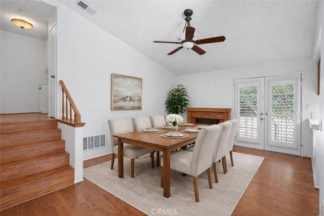 26389 Rainbow Glen Drive, Newhall, CA 91321