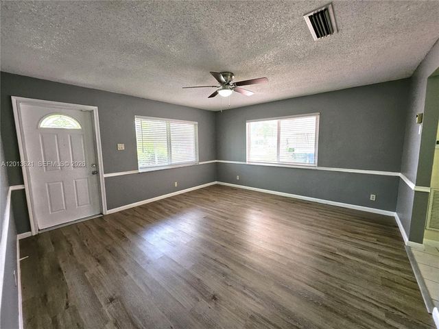 1040 NW 73rd Ter, Margate, FL 33063