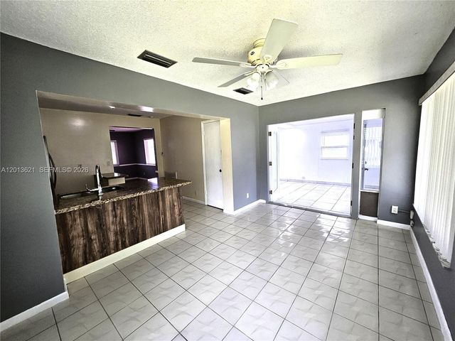 1040 NW 73rd Ter, Margate, FL 33063