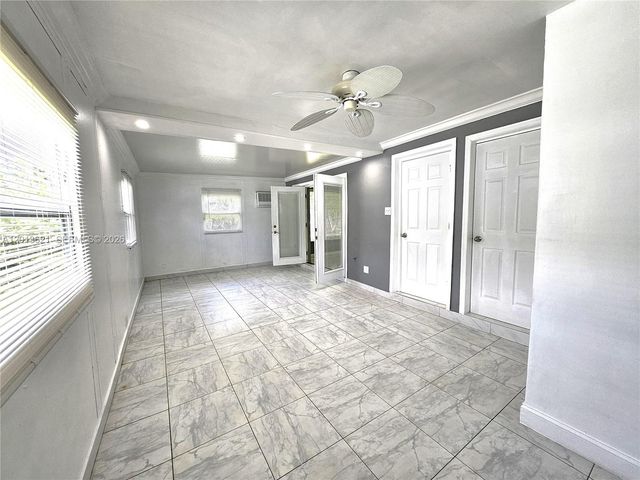 1040 NW 73rd Ter, Margate, FL 33063